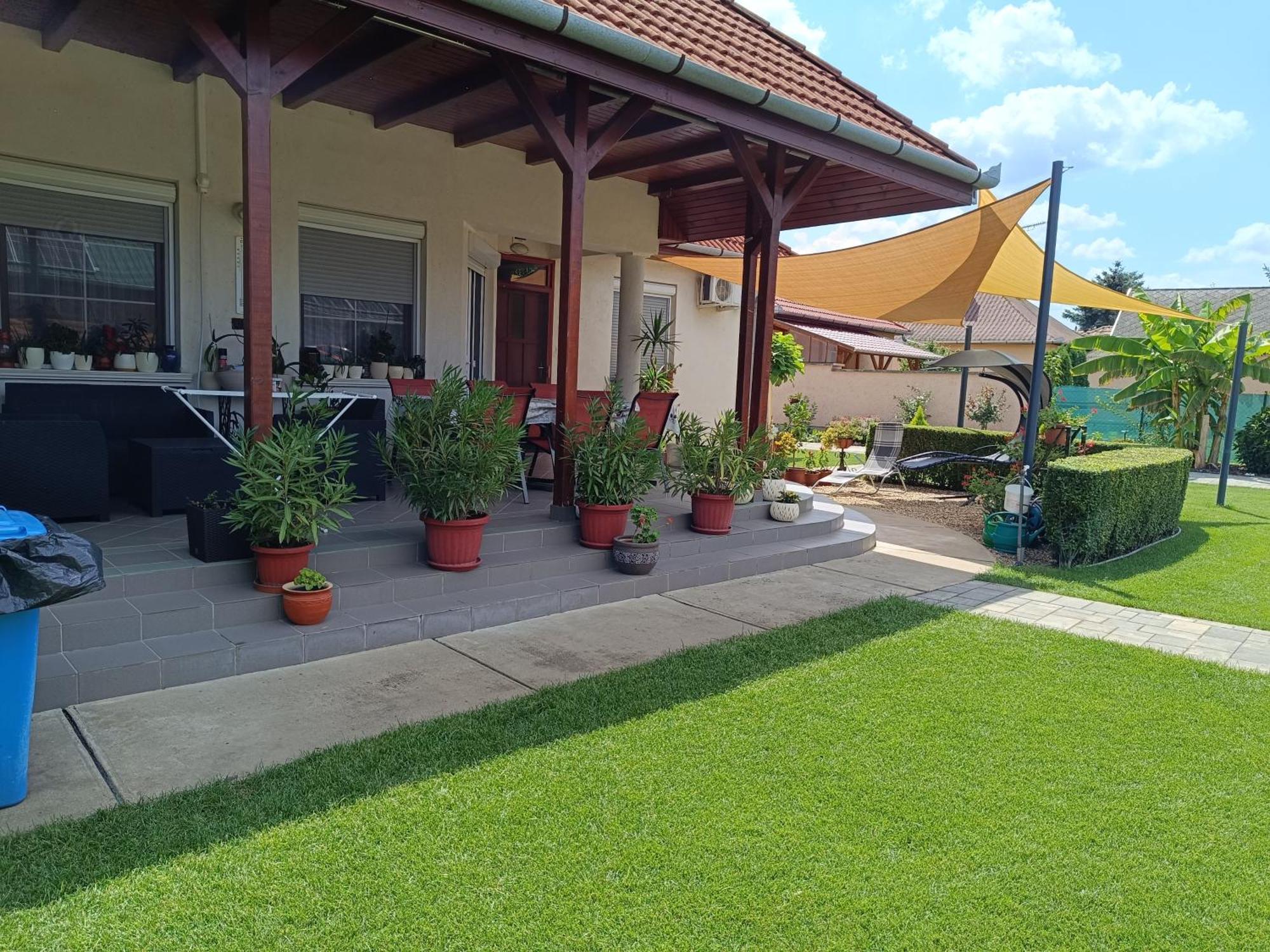 Nemeti Apartmanhaz Apartment Hajduszoboszlo Luaran gambar